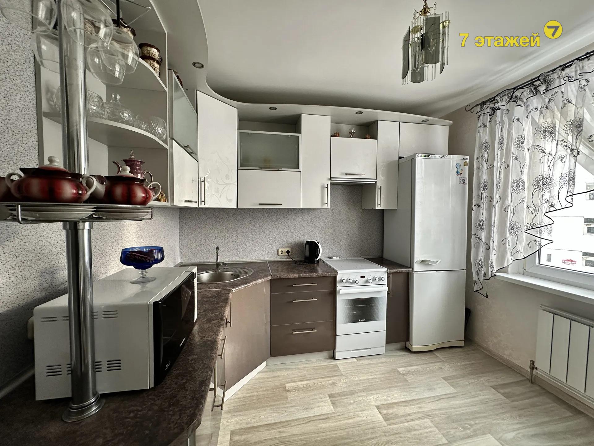 �����, ��������� ��., �.79, 1-���. ��������, 5-����