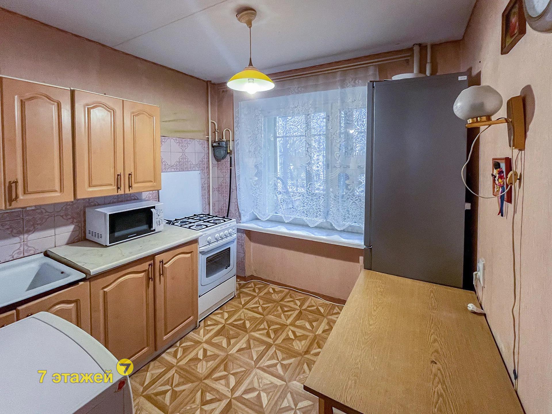 �����, ������� ��., �.54, 1-���. ��������, 2-����