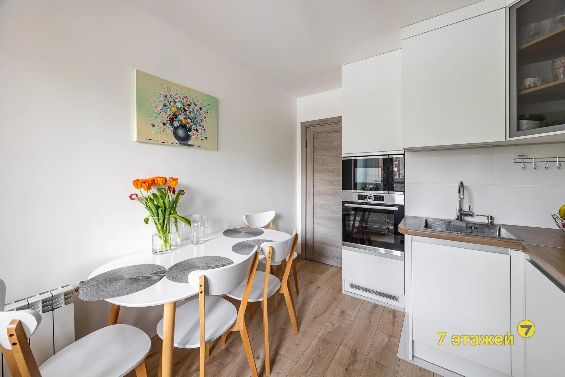 ��������, ����������� ��., �.8-�/1, 2-���. ��������, 4-����