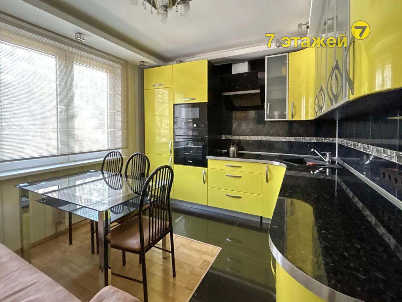 ������, ������������ �.�., �.11, 1-���. ��������, 4-����